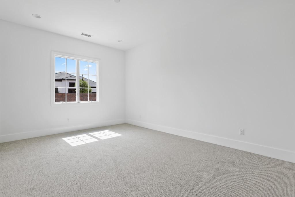 The Birch Residence - Bedroom 2