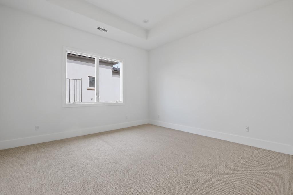 The Birch Residence - Bedroom 3