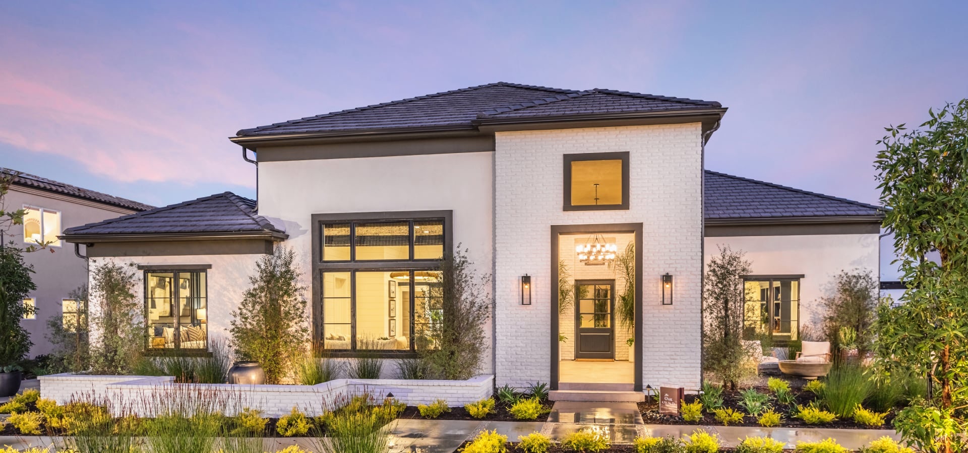 The Oak - Farmhouse Exterior